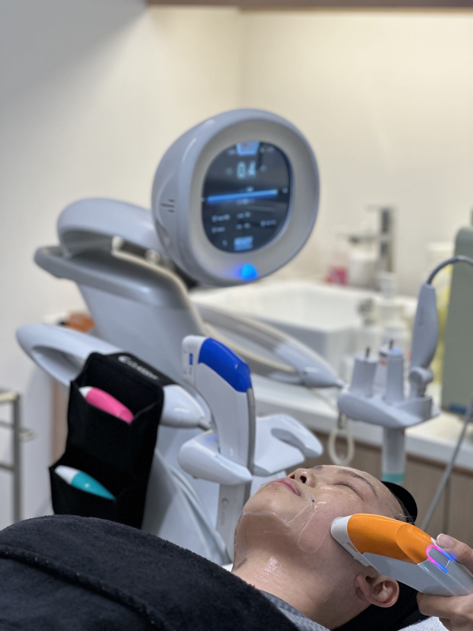 hifu ultraformer mpt treatment at Lux Aesthetic Medical Clinic
