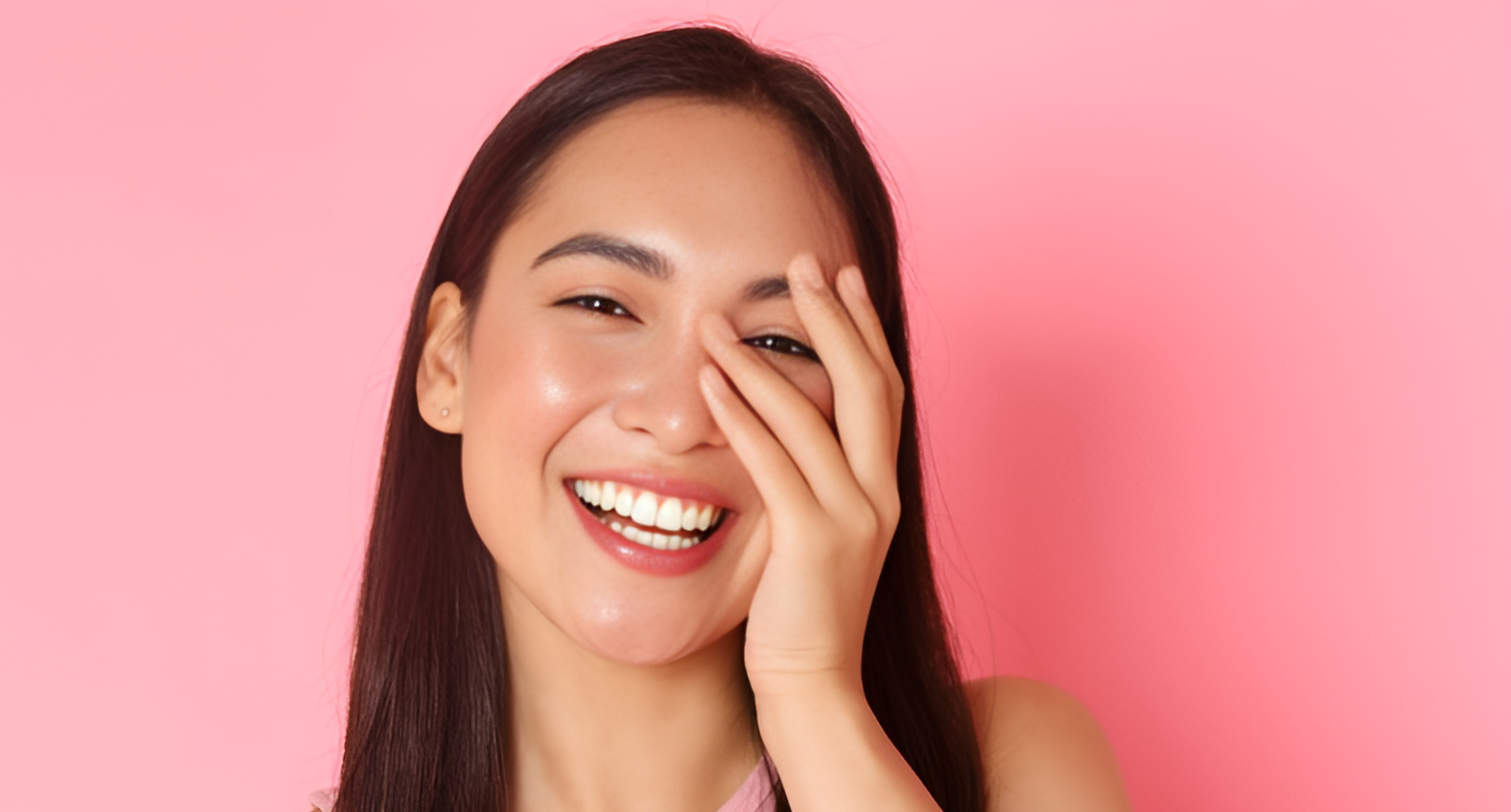 laughing woman in front of the camera