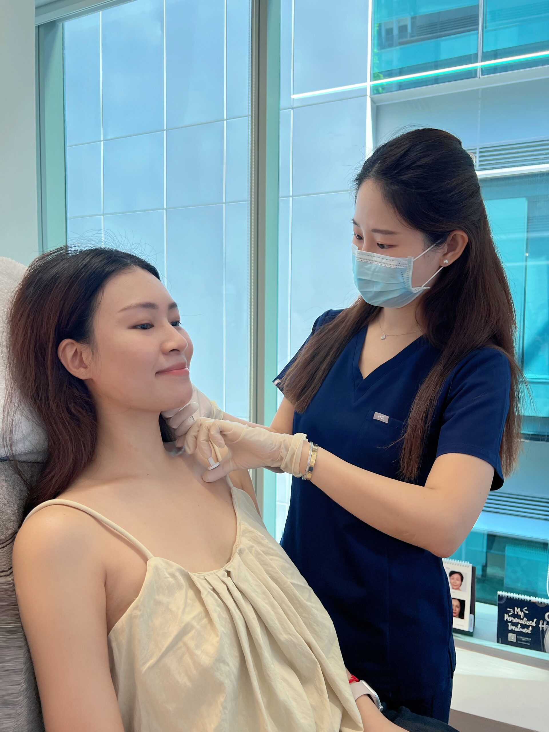 Female patient receiving Profhilo Structura treatment